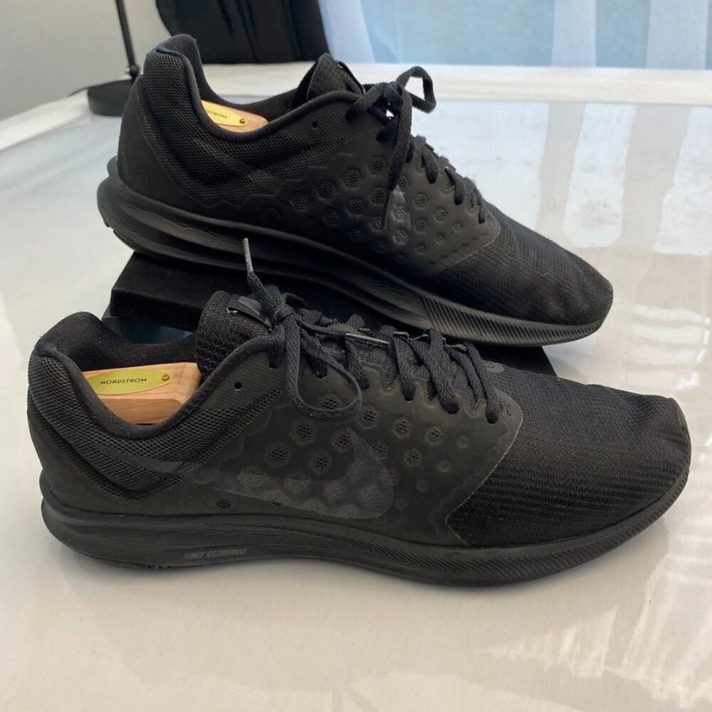 Nike Downshifter 7 Running Shoes Black Mesh Lace Up Men's Size 11 - Picture 1 of 14